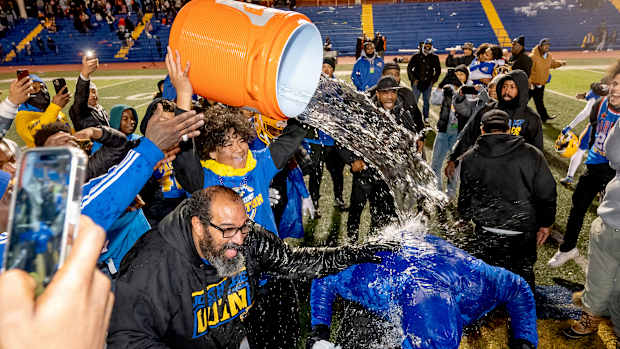 CIF State 3-AA Championship San Jacinto vs Grant December 10, 2022 Photo-Gary Jonesd74